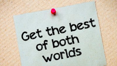 note pinned to board stating 'get the best of both worlds' representing growth and income shares