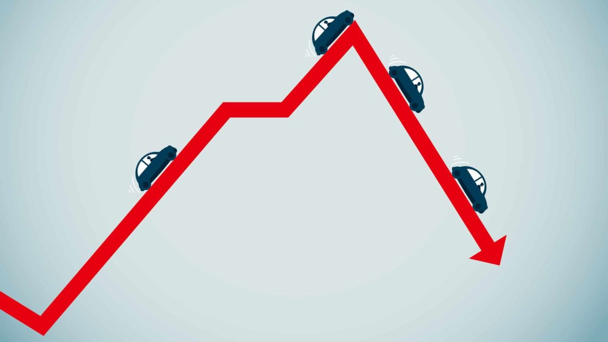 asx share price fall represented by cars driving along a downward red arrow