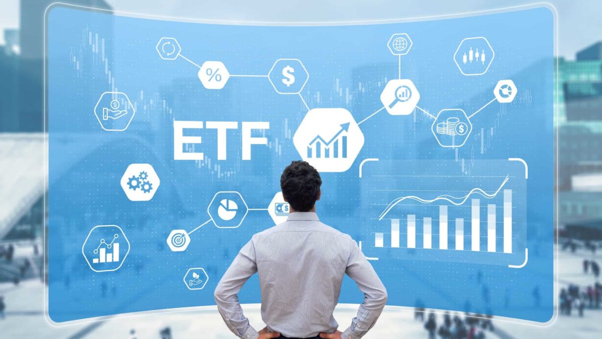 Man looking at an ETF diagram.