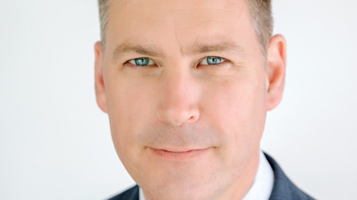 ASX shares fund manager Angus Crennan